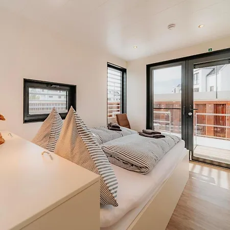 Hausboot Trinity - Lp5 Ботель